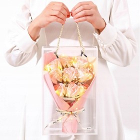 FLOWER BOX MYDLANE RÓŻE KWIATY BUKIET W PUDEŁKU LED PREZENT NA DZIEŃ WALENTYNKI