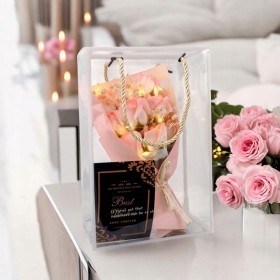 FLOWER BOX MYDLANE RÓŻE KWIATY BUKIET W PUDEŁKU LED PREZENT NA DZIEŃ WALENTYNKI