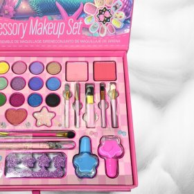 KUFEREK KOSMETYKÓW MAKEUP ZESTAW DO MALOWANIA MAKIJAŻU I PAZNOKCI XXL